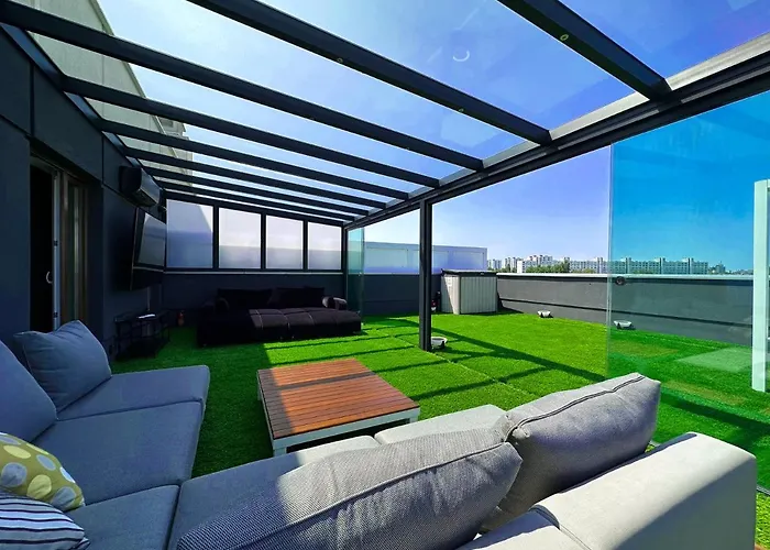 Luxury Z Duzym Tarasem - Park 아파트 *