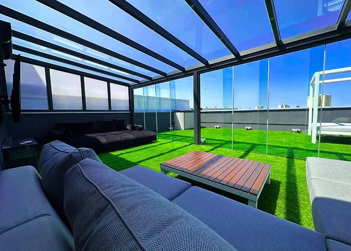 Luxury Z Duzym Tarasem - Park 아파트