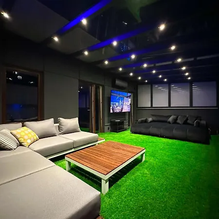 Luxury Z Duzym Tarasem - Park Apartment