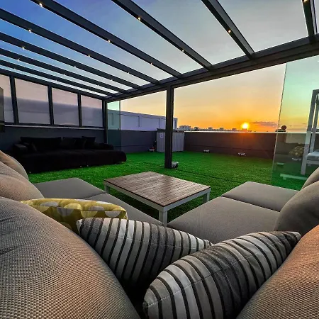Luxury Z Duzym Tarasem - Park Appartement Poznań