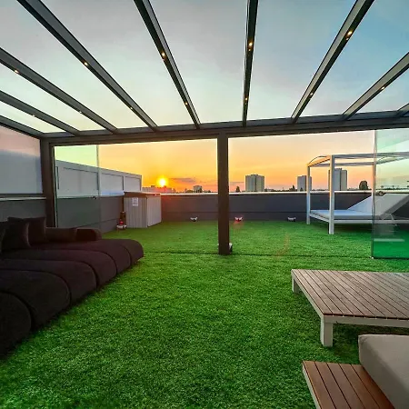 Luxury Z Duzym Tarasem - Park Apartment