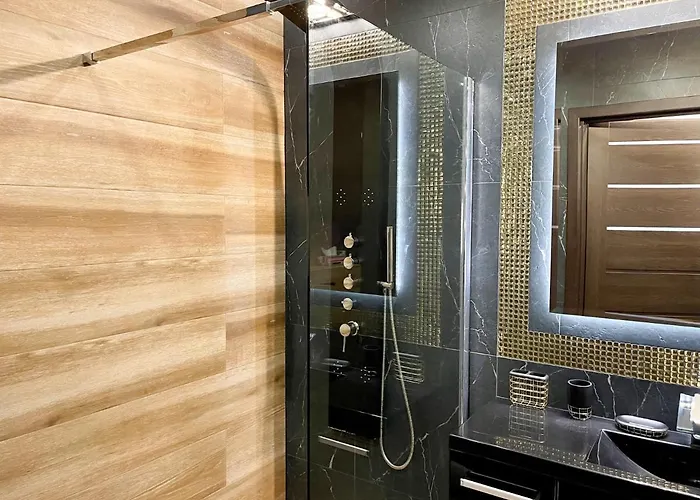 Luxury Z Duzym Tarasem - Park Appartamento Poznań